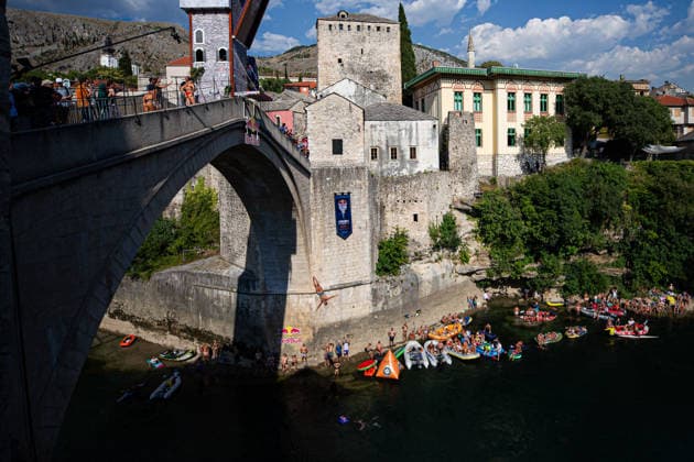 Wasserspringen, Klippenspringen, Red Bull Cliff Diving in Mostar