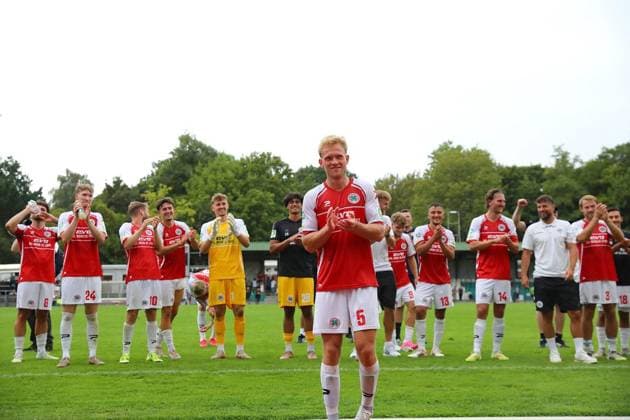 Fußball, RL West, VfL Bochum II - Rot-Weiß Oberhausen