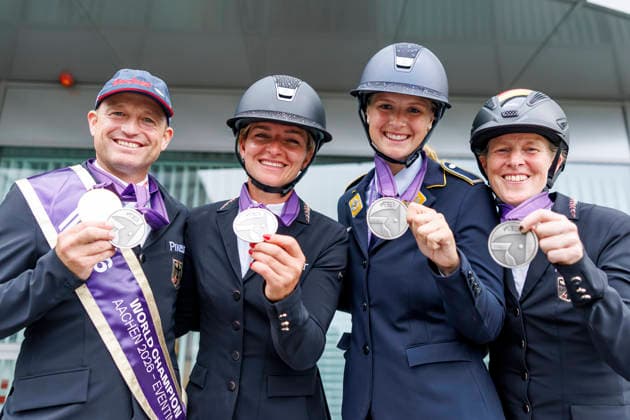 Pferdesport, WM in Aachen, Vielseitigkeit, Team Deutschland gewinnt Silber