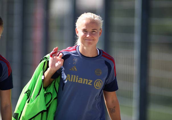 Fußball, Frauen, 1. BL, FC Bayern München, Training