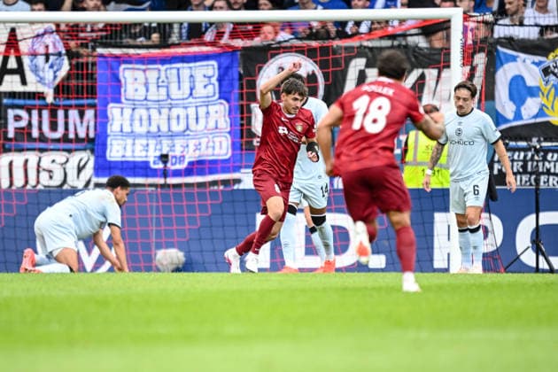 Fußball, DFB-Pokal, SG Sonnenhof Großaspach - Arminia Bielefeld