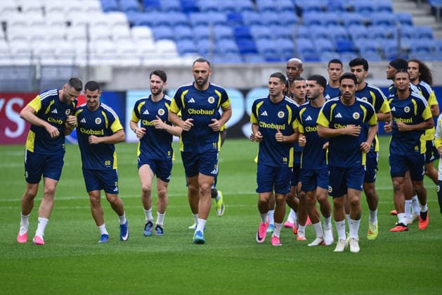 Fußball, CL Playoffs, Fenerbahce Istanbul, Training