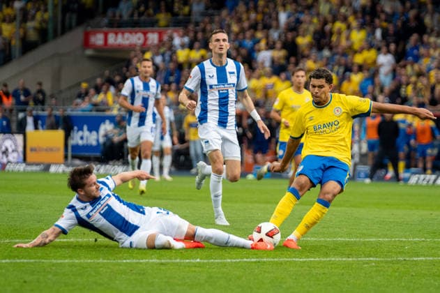 Fußball, 2. BL, Eintracht Braunschweig - Hertha BSC