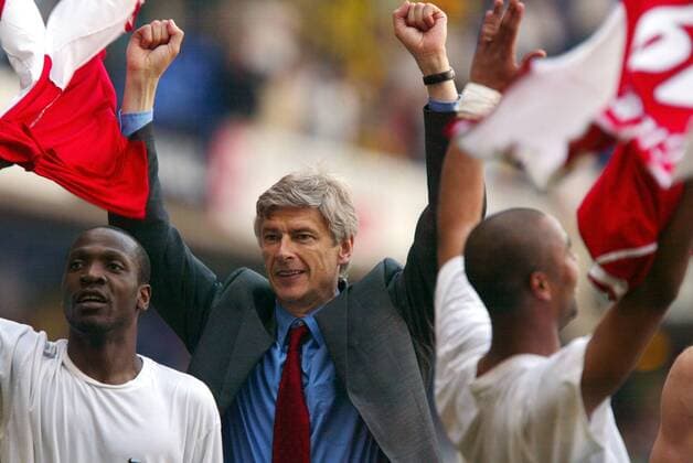 Fußball, England, Premier League, Tottenham Hotspur - Arsenal FC 2:2, Arsenal damit vorzeitig englischer Meister