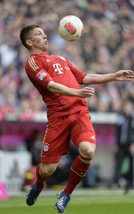 Fussball, Pierre Emile Hojbjerg ist juengster aktiver Spieler des Bayern Muenchen in der Bundesliga