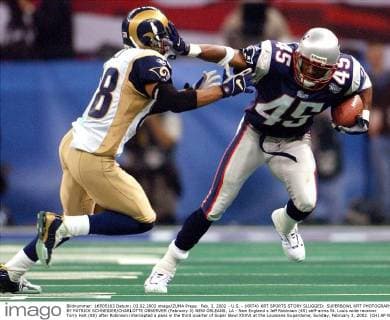 American Football, NFL, Historie, Super Bowl XXXVI, New England Patriots – St. Louis Rams