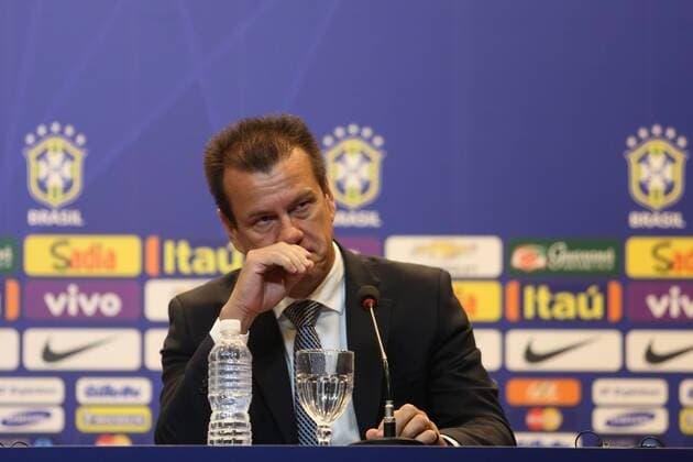 Fußball, Brasiliens Nationaltrainer Carlos Dunga benennt den Kader für das bevorstehende Länderspiel gegen Frankreich