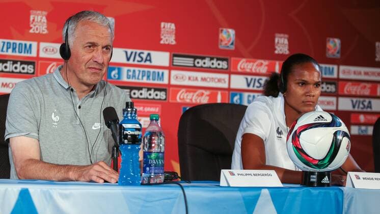 Fußball, Damen WM in Kanada, Frankreich Pressekonferenz