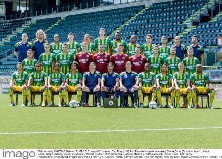 Fußball, ADO Den Haag Porträttermin
