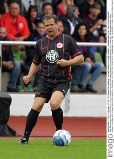 Fußball, Eintracht Frankfurt Legendenspiel, 90er Traditionsmannschaft - 90er Bundesliga Stars