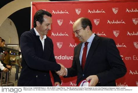 Fußball, Champions League, Abflug FC Sevilla nach Manchester