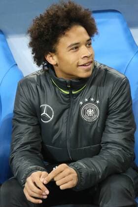 Fußball, Länderspiel, Frankreich - Deutschland, Leroy Sane auf der Bank