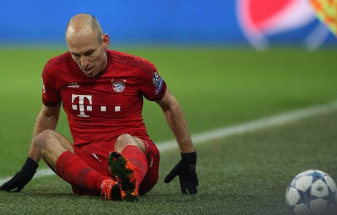 Fußball, Champions League, Verletzung von Arjen Robben