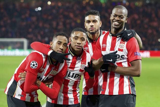 Fußball, Champions League, PSV Eindhoven nach Sieg über ZSKA Moskau in KO Phase