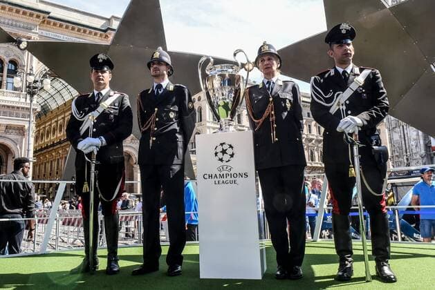 Fußball, Champions League Finale in Mailand, Trophy Tour