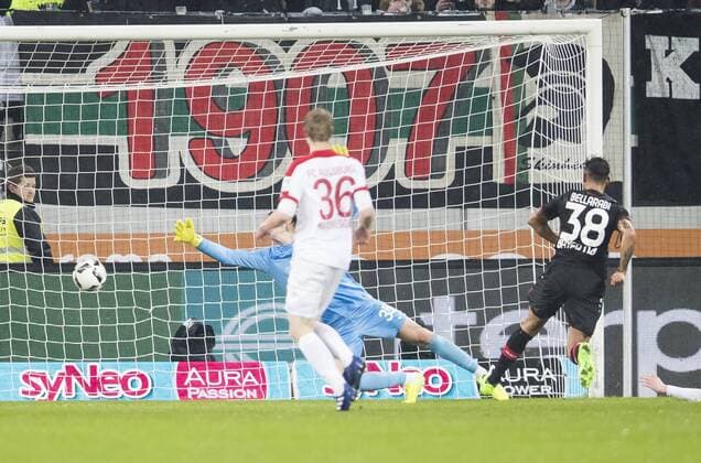 Fußball, Karim Bellarabi erzielt das 50.000. Tor in der Geschichte der Bundesliga