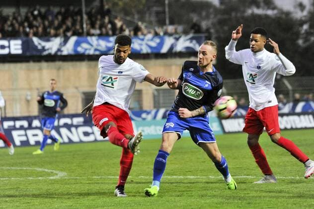 Fußball, Coupe de France, Saint Raphael - AJ Auxerre