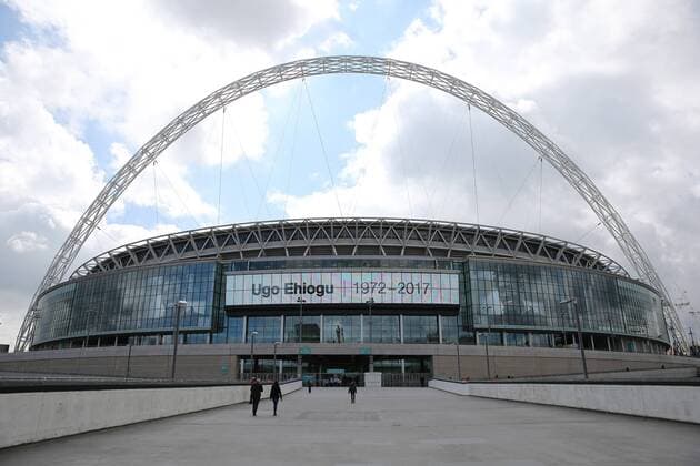 Fußball, Ugo Ehiogu Gedenken in England