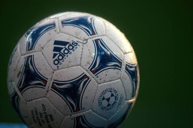 Fußball, Adidas stellt den offiziellen Spielball der Bundesliga ab der Saison 2026 27, Archivbilder