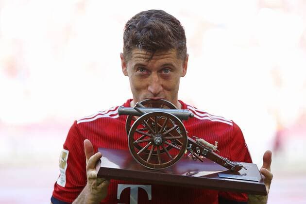 Fußball, Robert Lewandowski zum fünften Mal Torschützenkönig der Bundesliga