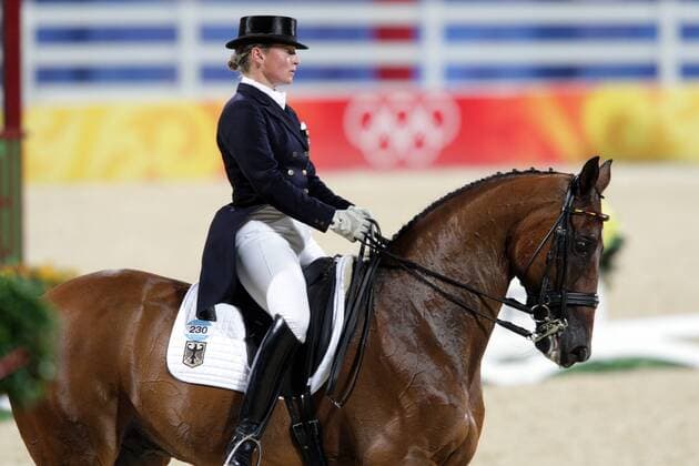 OLYMPIC LEGENDS, Historie, Isabell Werth