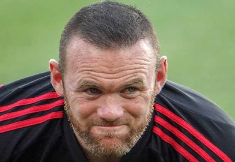 Fußball, Wayne Rooney kehrt als Spielertrainer nach England zurück