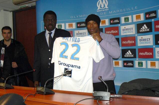 Fußball, Frankreich, Ligue 1, Olympique Marseille präsentiert Sylvain Wiltord als Neuzugang
