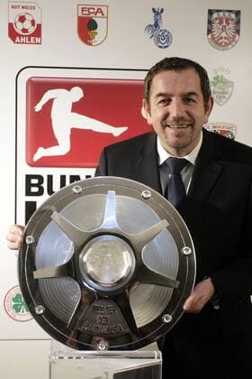 Fußball, 2. BL, Präsentation der Meisterschale für den Meister der 2. Bundesliga