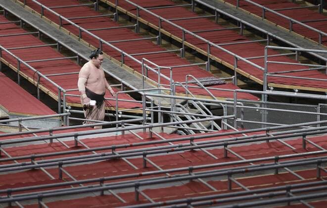 Coronavirus, Sumo, Frühlingsturnier in Osaka vor leeren Rängen