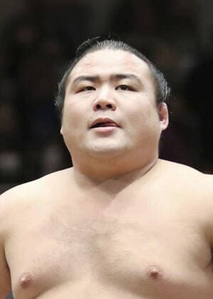 Sumo, Ringer Shobushi Kanji nach Coronavirus-Infektion gestorben
