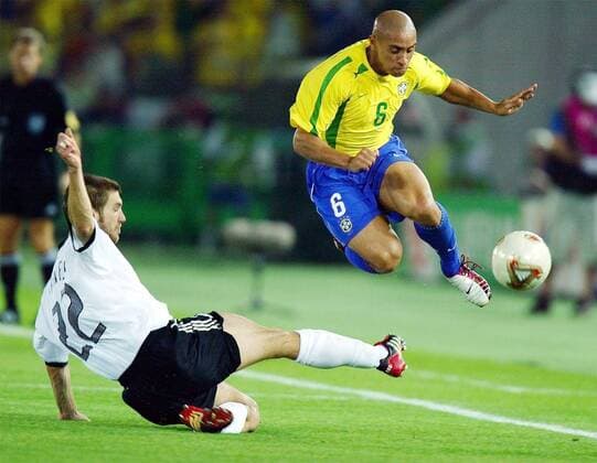 Fußball, Icons, Beste Spieler aller Zeiten – Die Karriere von Roberto Carlos