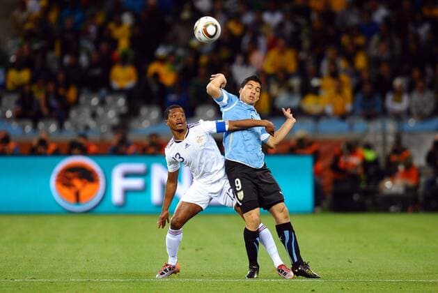 Fußball, Champions League, Rassismus-Affäre, Luis Suarez trifft im Finale auf Patrice Evra