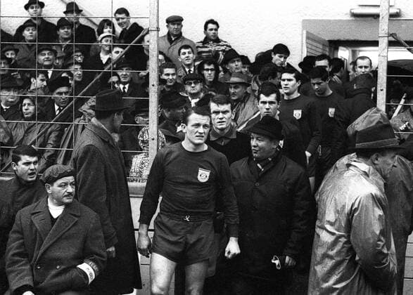 Fußball, Historie, Bayern München - Werder Bremen, erstes Bundesliga-Spiel am 18. Dezember 1965