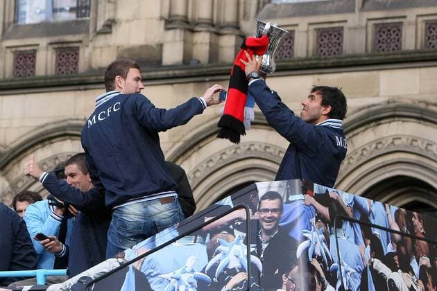 Fußball, England, FA Cup, Manchester City feiert vor dem Rathaus den Sieg des FA Cups