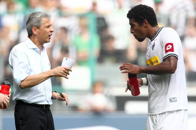 Fußball, Dante wechselt vom VfL Wolfsburg zu OGC Nizza