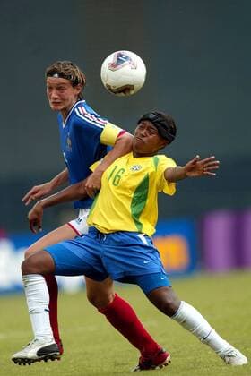 Fußball, Frankreich, Corinne Diacre als beste Trainerin der Ligue 2 ausgezeichnet