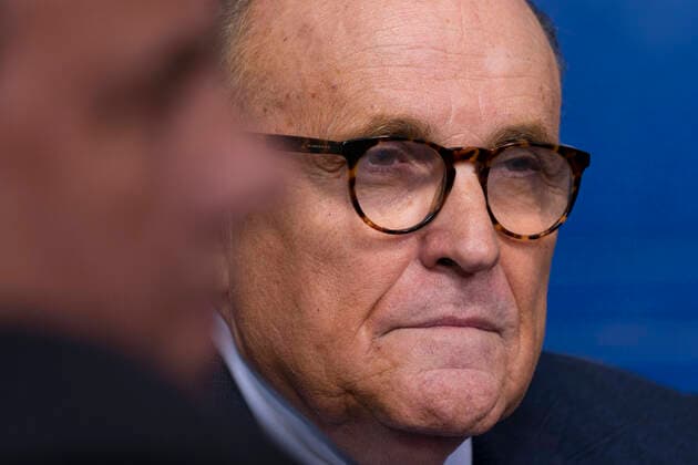 Rudy Guliani laut Tweet von Donald Trump positiv auf das Coronavirus getestet