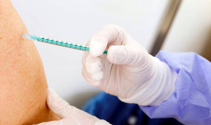 Coronavirus in Brandenburg, Erstimpfungen sollen wegen Lieferengpass gestoppt werden - Archivbilder