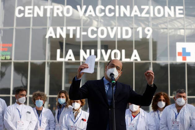 Coronavirus in Italien, Eröffnung des La Nuvola Impfzentrums in Rom