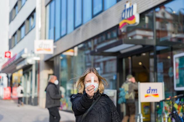 Coronavirus, Drogerie dm plant eigene Schnelltest-Center