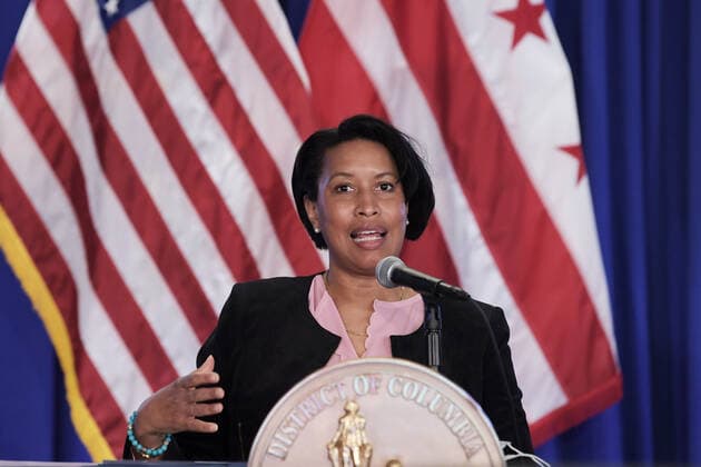 Coronavirus in USA, Muriel Bowser Pressekonferenz in Washington DC