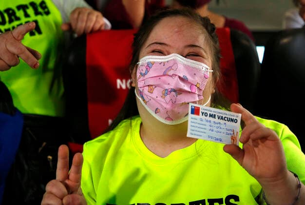 Coronavirus in Chile, Impfungen anlässlich des Welt Down Syndrom Tags in Santiago