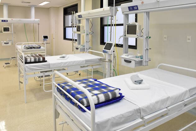 Coronavirus in Brasilien, Einweihung des Hospital de Campanha Santa Cecilia in Sao Paulo als Corona-Klinik