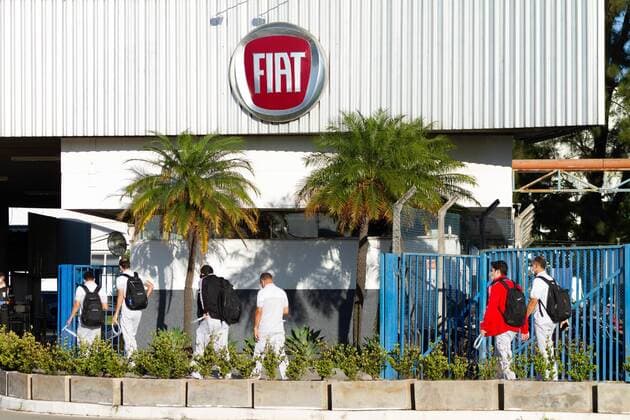 Coronavirus in Brasilien, FIAT lässt Mitarbeiter in Betim impfen