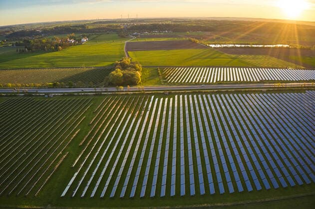 IMAGO Nature: Unsere Erde, Energiequellen, Photovoltaik