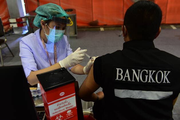 Coronavirus in Thailand, Impfungen in Bangkok