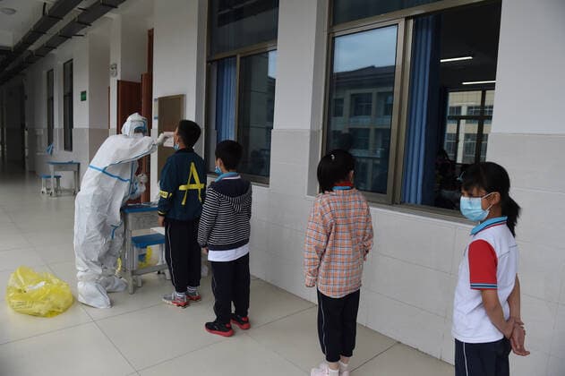 Coronavirus in China, Schüler-Massentest an Schule in Lu An