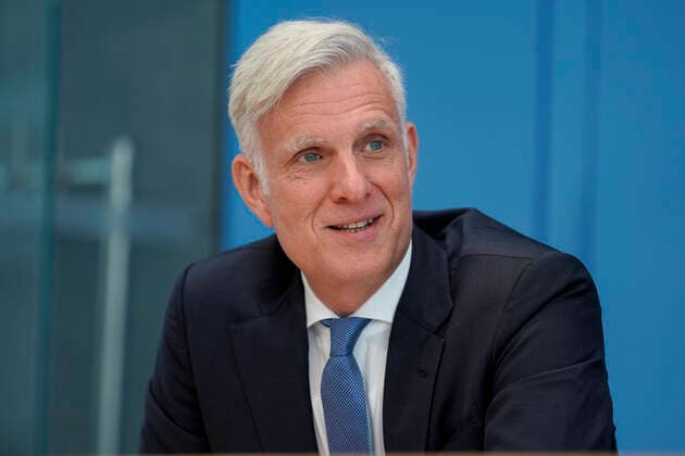 Berliner Abgeordnetenhauswahl, Stephan Schwarz, parteilos, soll Wirtschaftssenator werden - Archiv