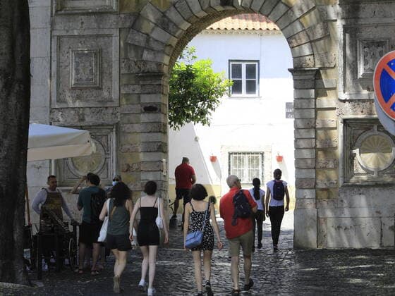Coronavirus in Portugal, Touristen kehren zurück nach Lissabon