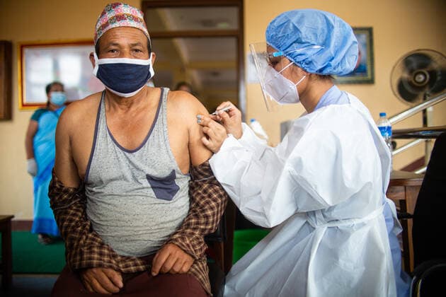 Coronavirus in Nepal, Impfungen in Bhaktapur